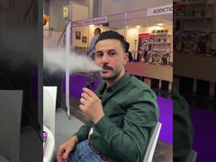 วีทีวี ใช้ครั้งเดียว 8000 กล่อง E ซิเกรา 1.0ohm